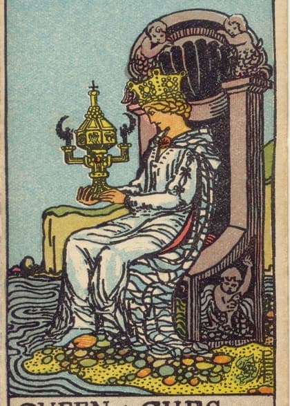 Queen of Cups tarot card, upright artwork